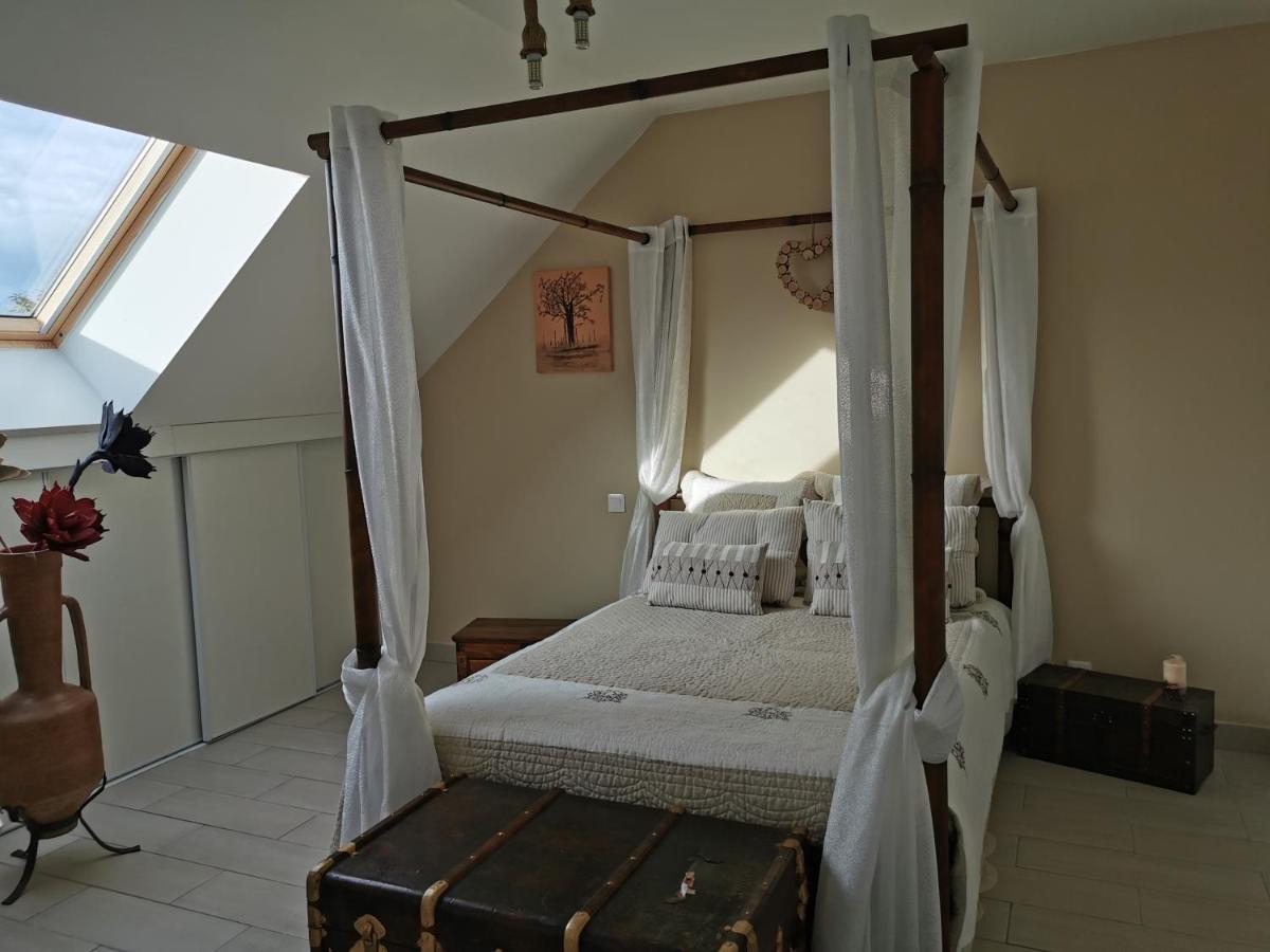 Bed and Breakfast Laurilia Saint-Romain-sur-Cher Экстерьер фото